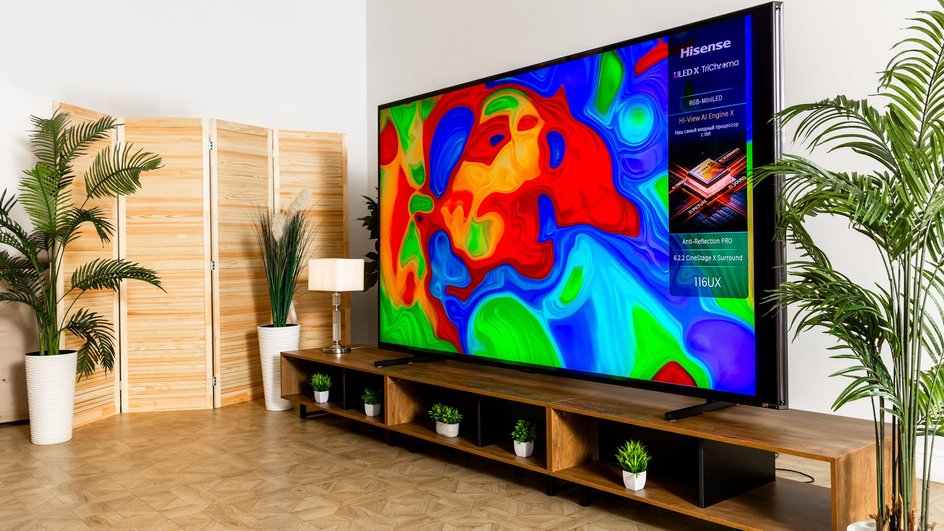 Обзор телевизора Hisense 116UXS